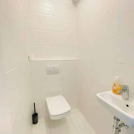 Daire Westside Garden Modren With Free Parking Budapeşte