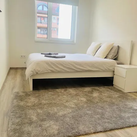 Daire Westside Garden Modren Family With Parking Budapeşte