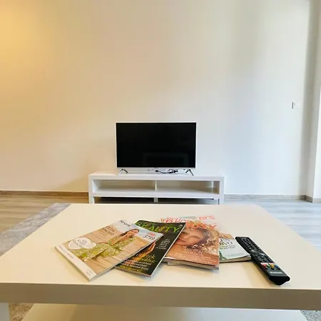 Westside Garden Modren Family With Parking * Budapeşte