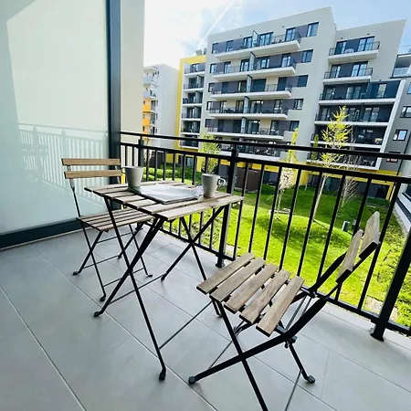 Westside Garden Modren Family With Parking Daire *