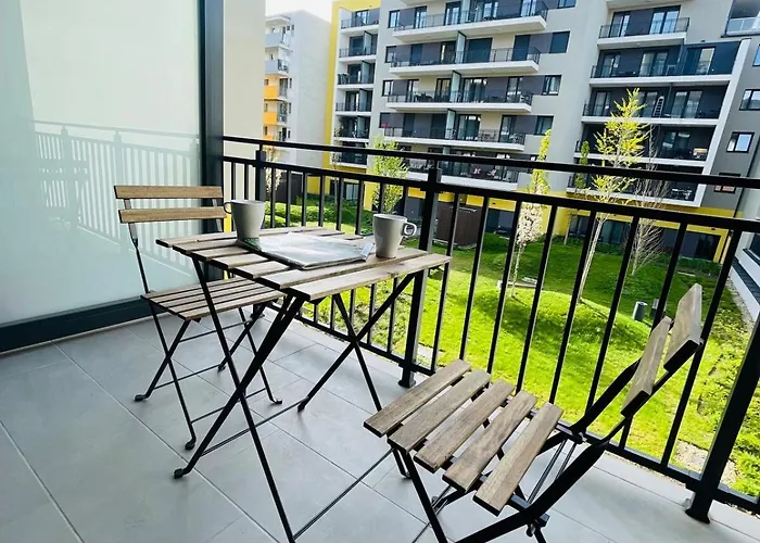 Westside Garden Modren Family With Parking Apartman *